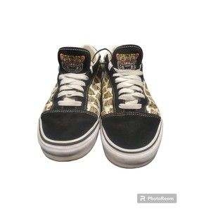 Vans Old Skool Jaguar Black Low Top Sneakers‎ Size: Men 8.5 Woman 10